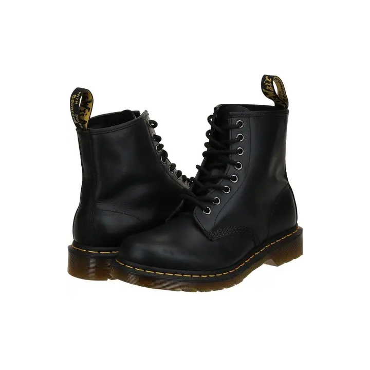 SEPATU DOCKMART