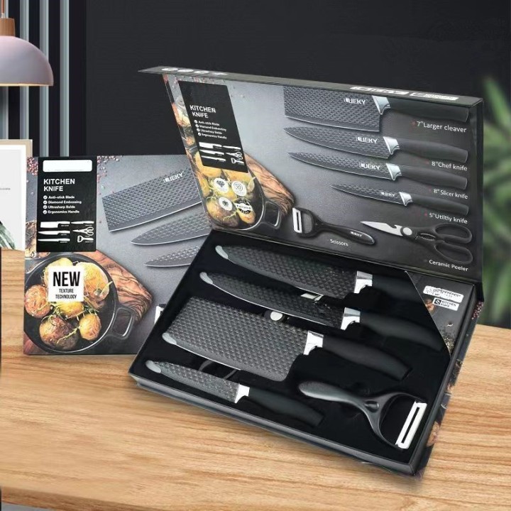 Ready to use knife set